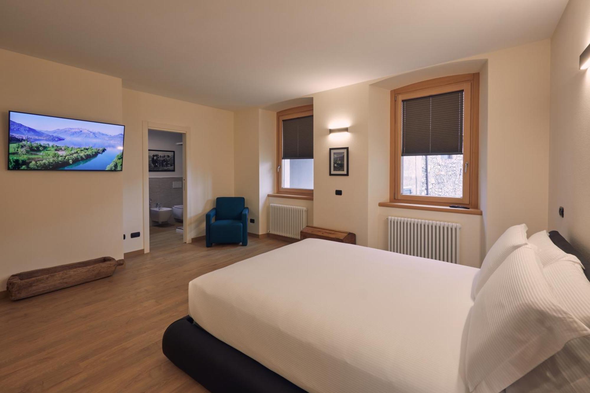 Le Corti Dei Sassi Bed & Breakfast Berbenno di Valtellina Bagian luar foto